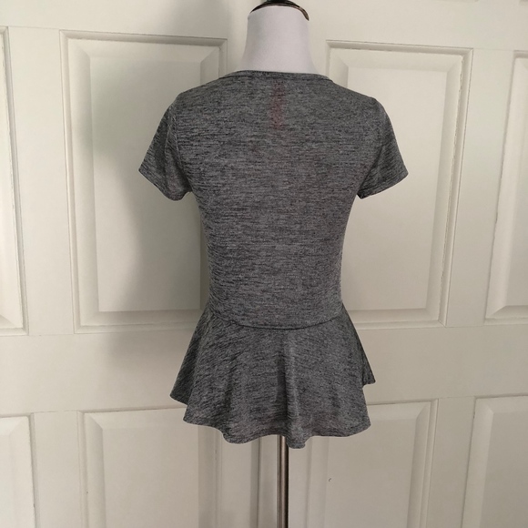 SPACE DYE HEATHER GRAY KNIT PEPLUM WAIST TOP BLOUS - Picture 4 of 6